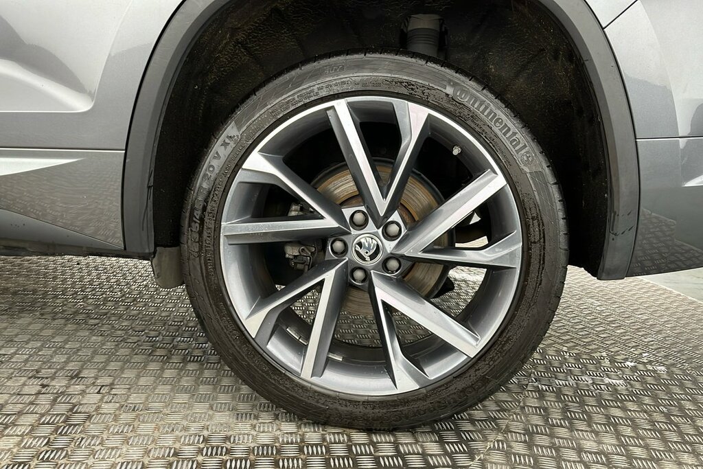 Skoda Kodiaq Sportline 7 Seats 1.5 Tsi 150 Ps Dsg Grey #5