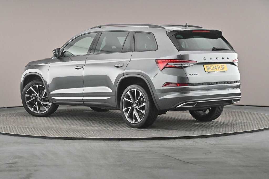 Skoda Kodiaq Sportline 7 Seats 1.5 Tsi 150 Ps Dsg Grey #3