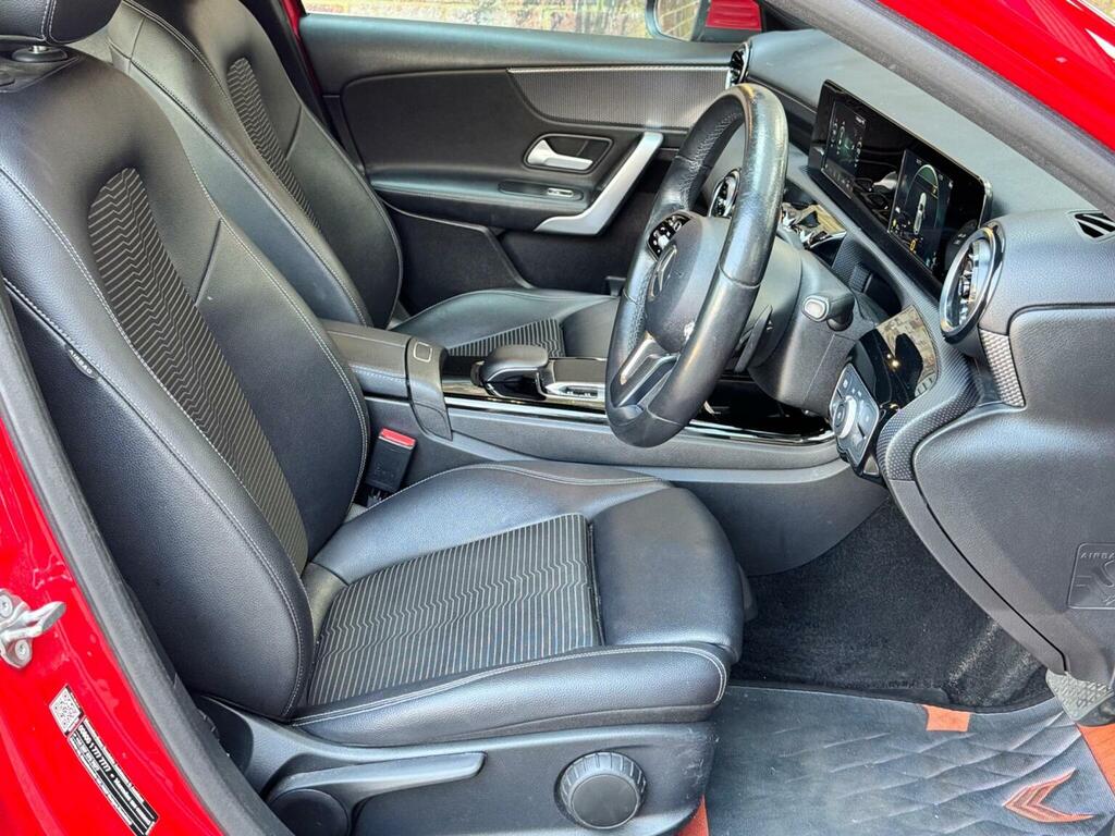 Mercedes-Benz A Class 1.5 A180d Sport 7G-dct Euro 6 Ss KJ18FXK Red #3