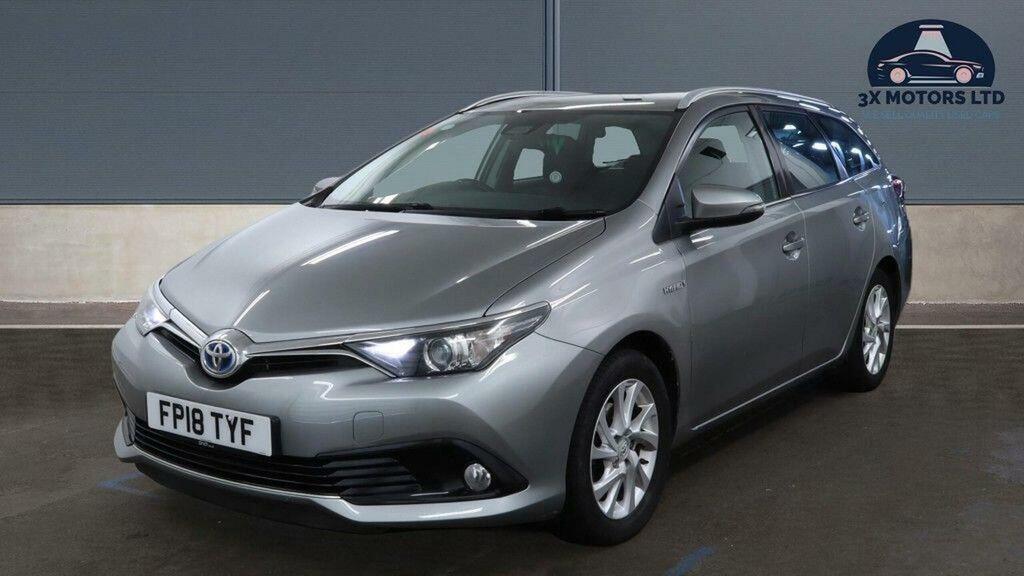 Toyota Auris 1.8 Vvt-h Icon Tech Touring Sports Cvt Euro 6 Ss Grey