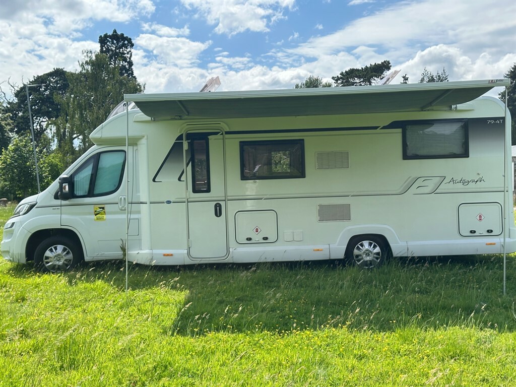 Peugeot Boxer Blue Hdi 3850 79T 335 Bb Tl Motor Home White #4