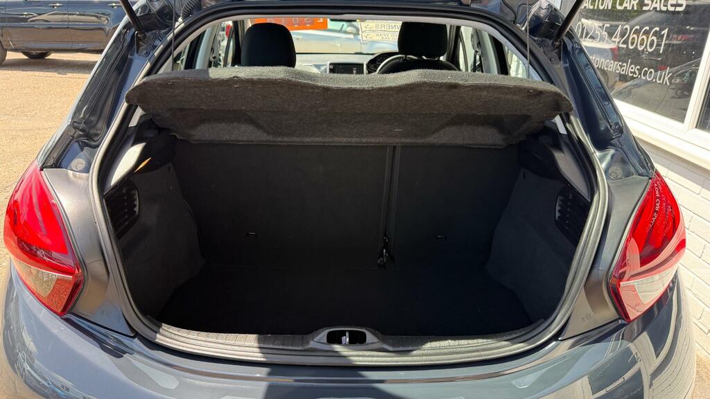 Peugeot 208 1.2 Puretech Black Edition Hatchback Ma Black #14