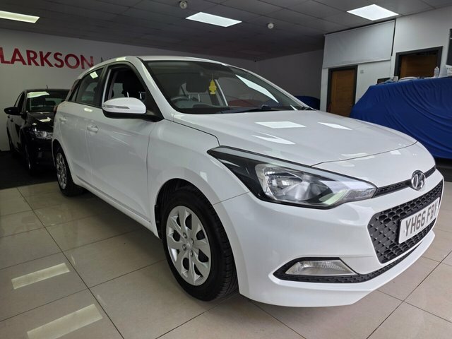 Hyundai I20 Hatchback White