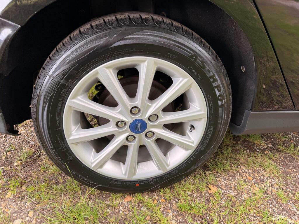 Ford Focus 1.0T Ecoboost Zetec Euro 6 S S  #31