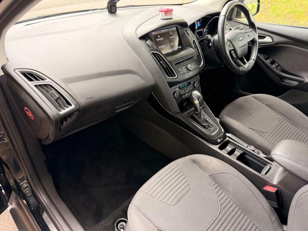 Ford Focus 1.0T Ecoboost Zetec Euro 6 S S  #19