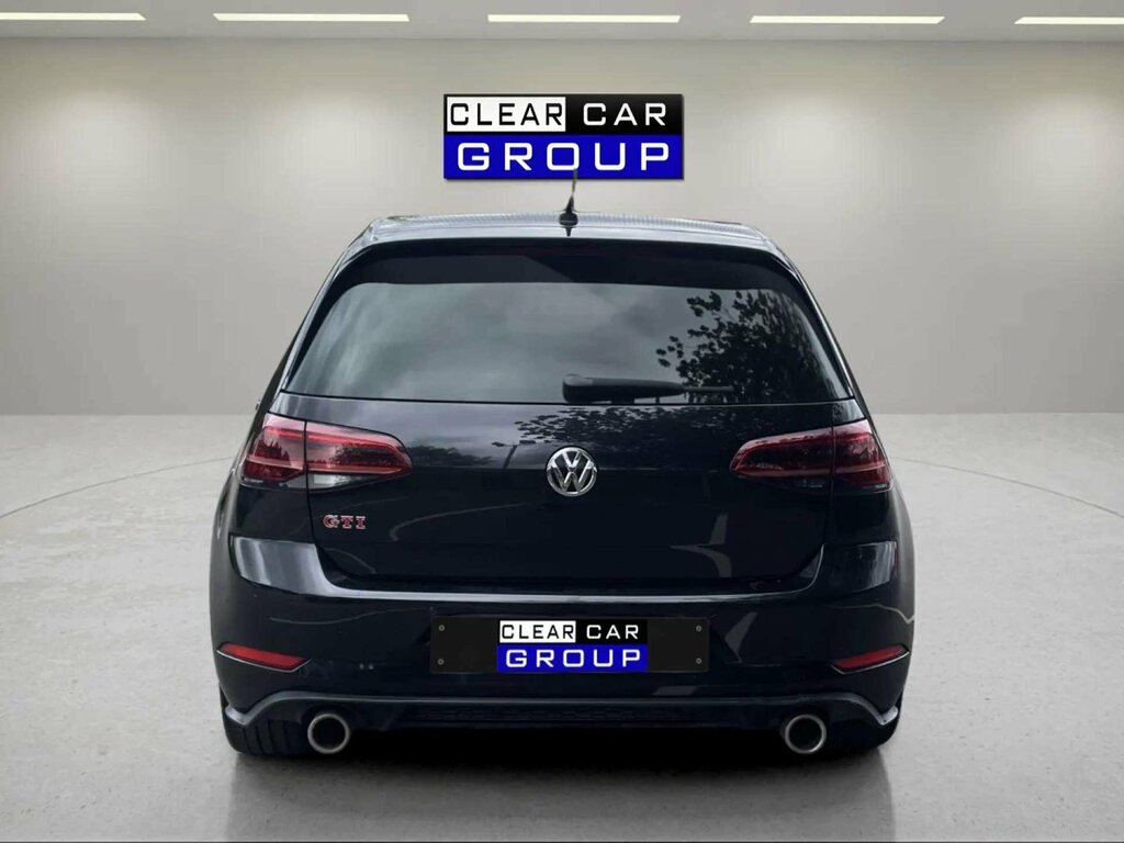 Volkswagen Golf 2.0 Golf Gti Performance Tsi Black #4