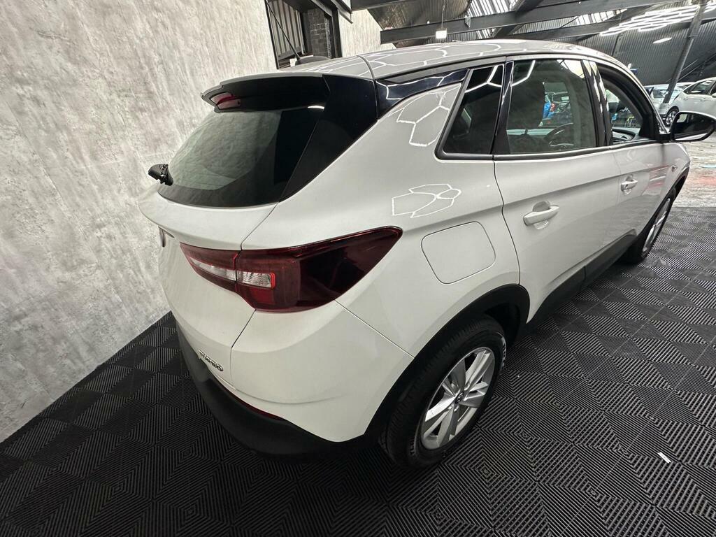 Vauxhall Grandland X 1.2 Turbo Design Black #9