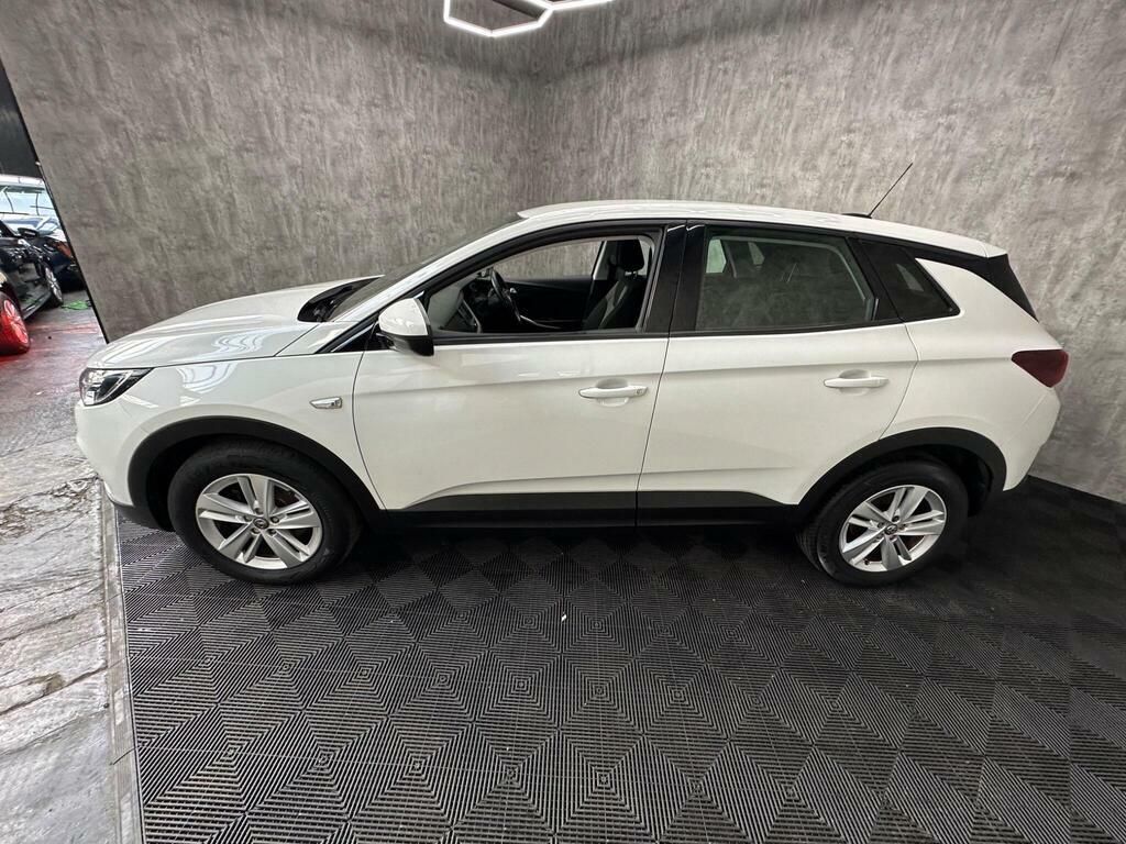 Vauxhall Grandland X 1.2 Turbo Design Black #15