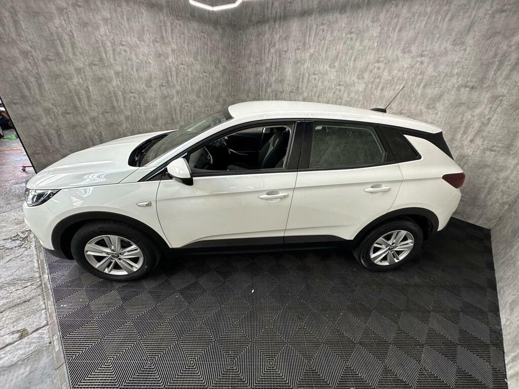 Vauxhall Grandland X 1.2 Turbo Design Black #16