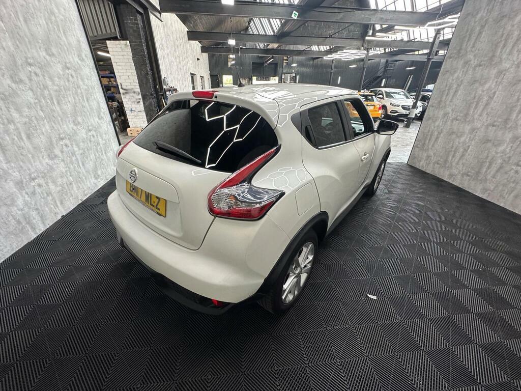 Nissan Juke 1.2 Dig-t N-connecta - Suv 5 Seats White #10