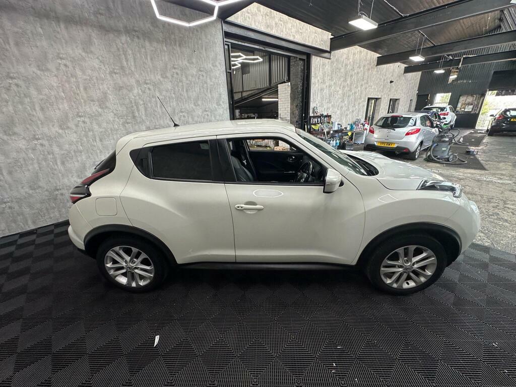 Nissan Juke 1.2 Dig-t N-connecta - Suv 5 Seats White #8