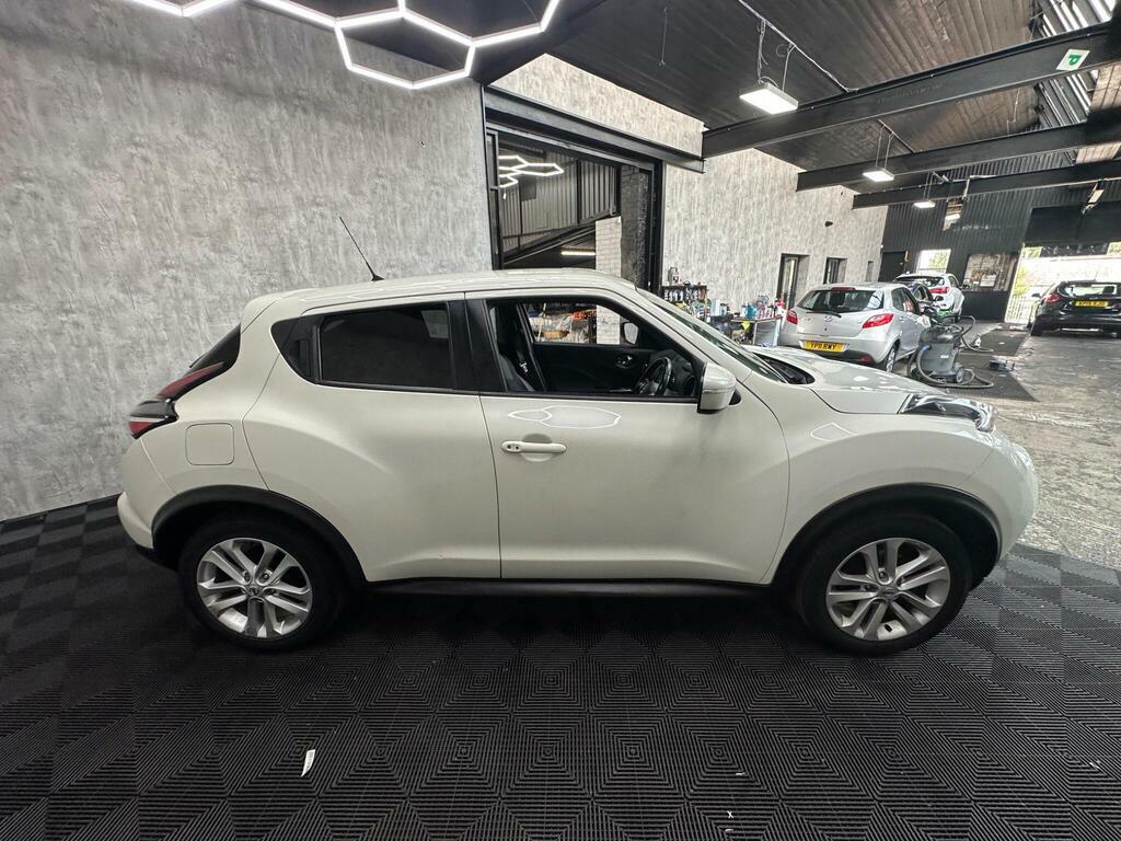 Nissan Juke 1.2 Dig-t N-connecta - Suv 5 Seats White #7