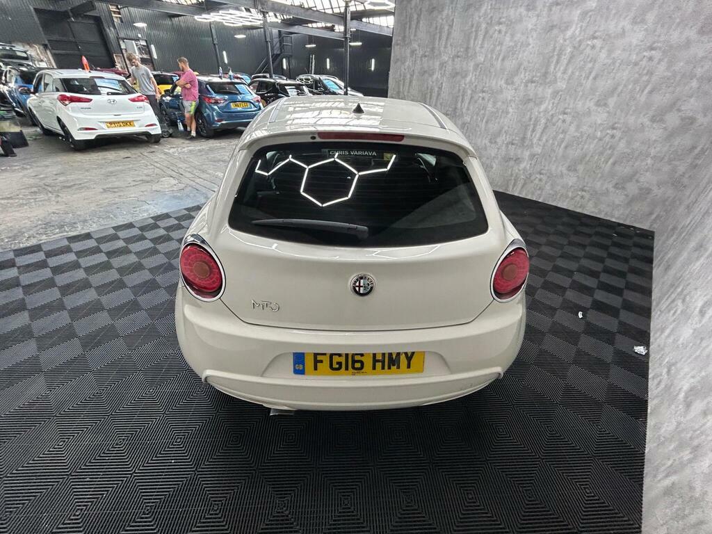 Alfa Romeo MiTo 0.9 Twinair Qv Line 105 Bhp Black #11