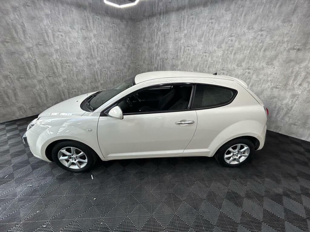Alfa Romeo MiTo 0.9 Twinair Qv Line 105 Bhp Black #15