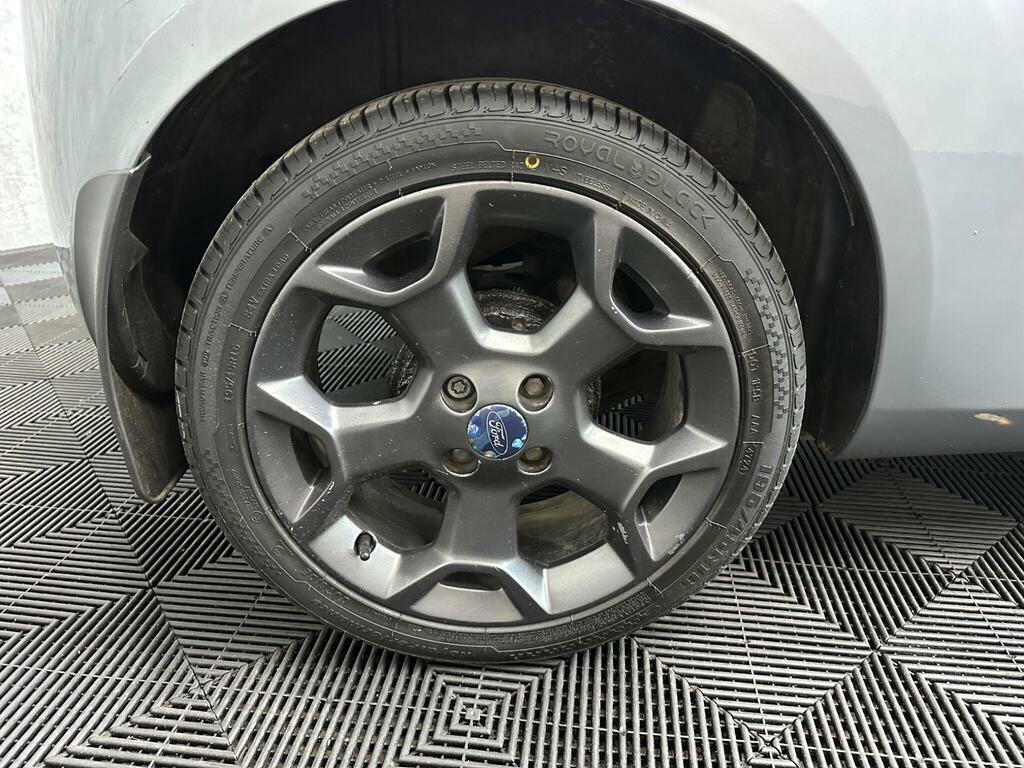 Ford KA 1.2 Zetec Hatchback Euro 5 Ss  #19