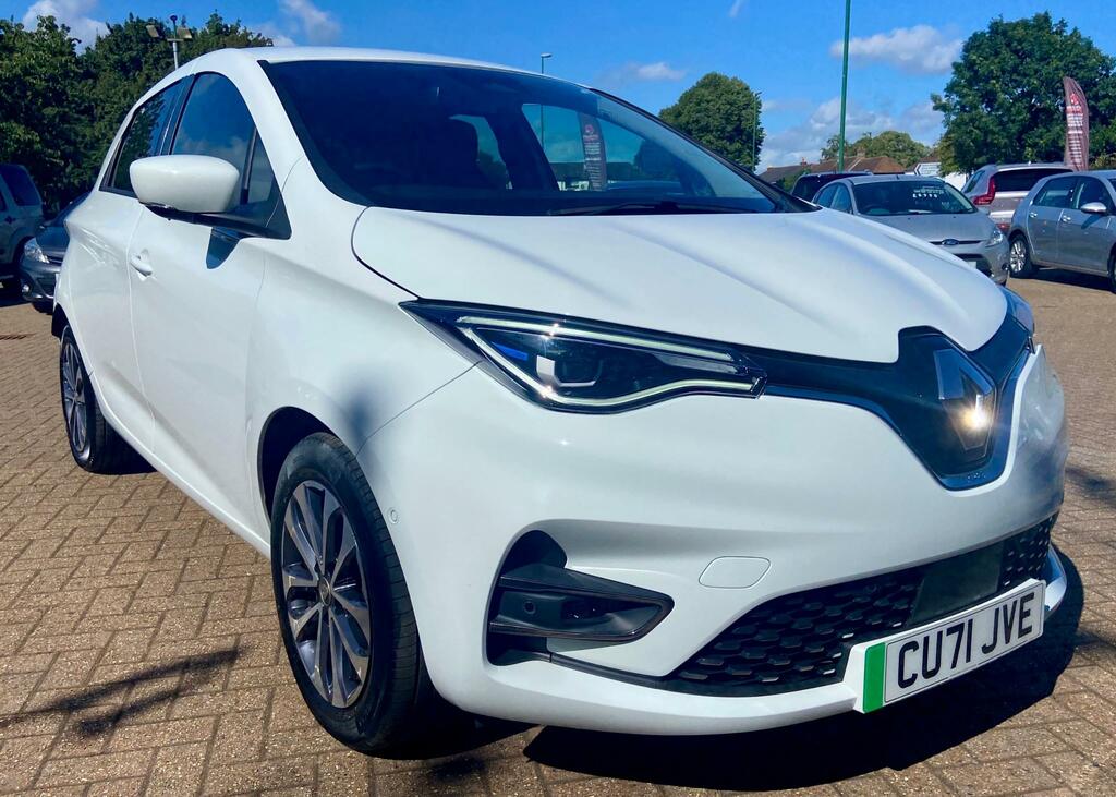Renault Zoe R135 Ev50 52Kwh Gt Line Hatchback White #3