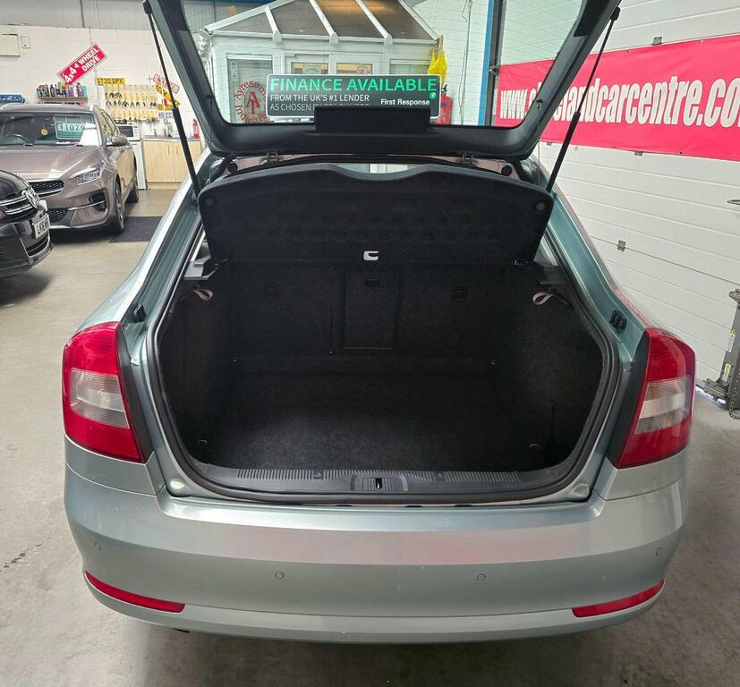 Skoda Octavia 1.8 Tsi Elegance Euro 5 Green #5