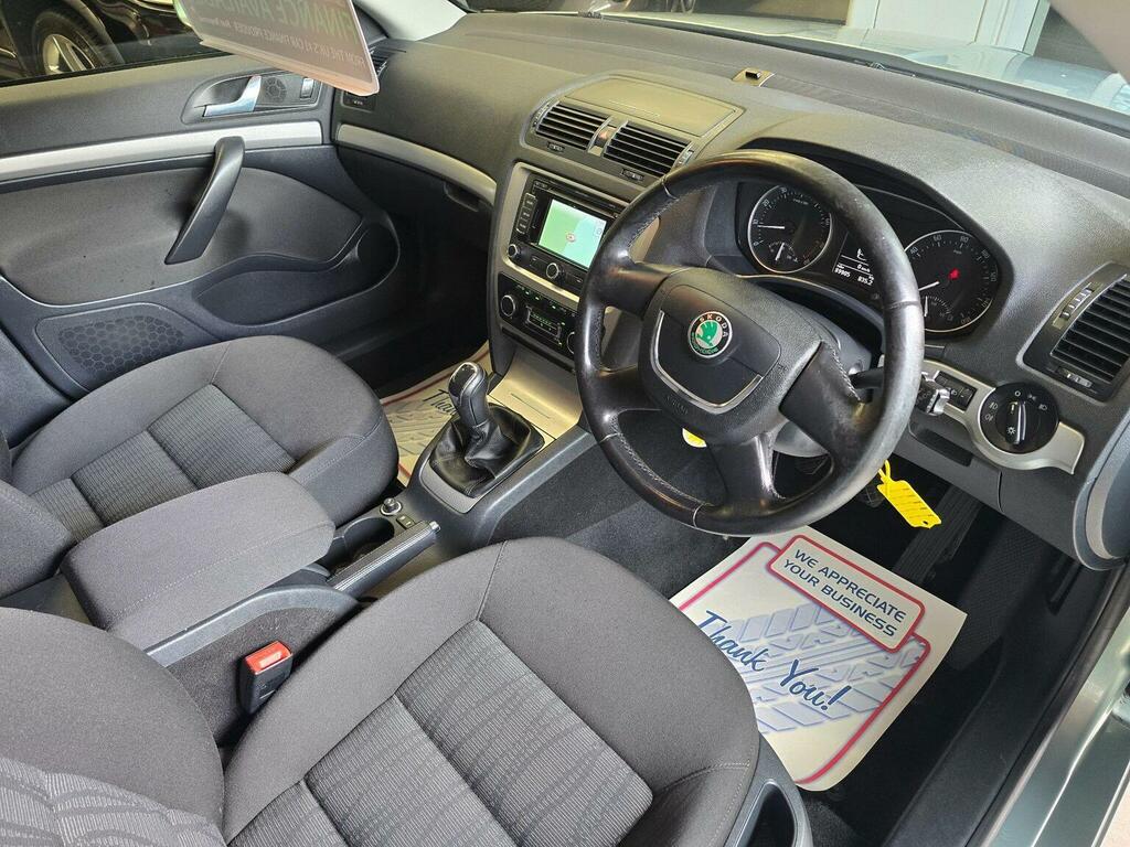 Skoda Octavia 1.8 Tsi Elegance Euro 5 Green #6