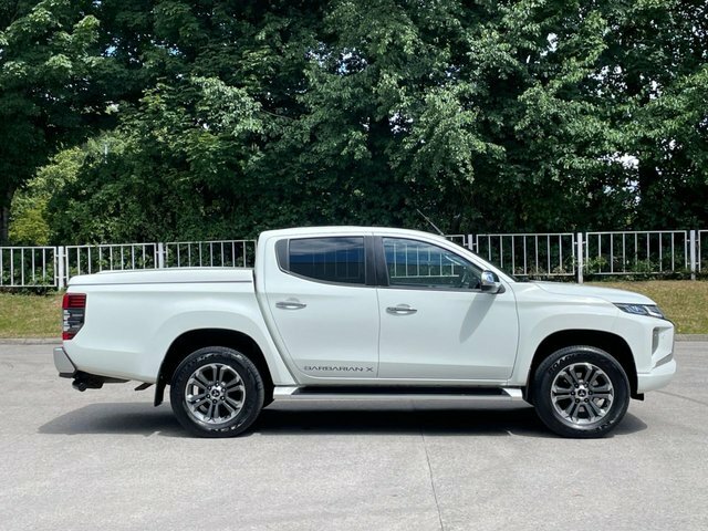 Mitsubishi L200 2.2 Di-d Dc Barbarian X Pickup Double Cab Dies White #6