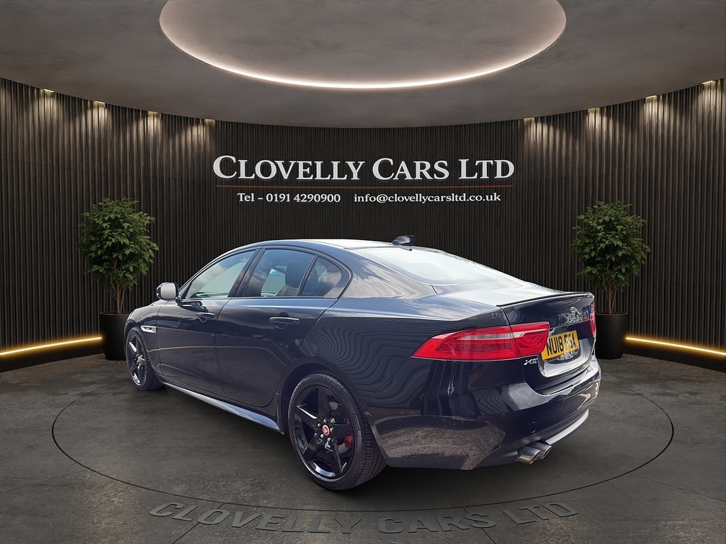 Jaguar XE D R-sport Black #6