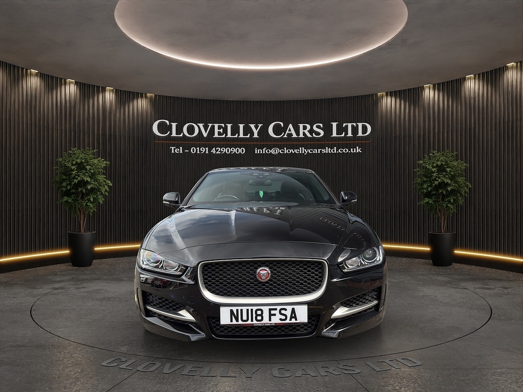 Jaguar XE D R-sport Black #2