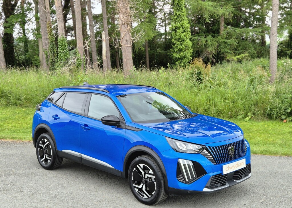 Peugeot 2008 Suv 1.2 Puretech 130 Allure 2025 Blue