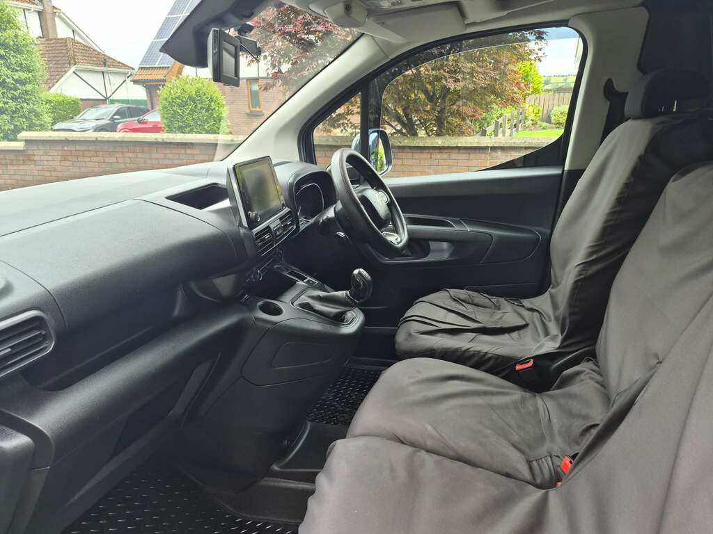 Citroen Berlingo 1.5 Bluehdi 1000Driver M Panel Van White #10