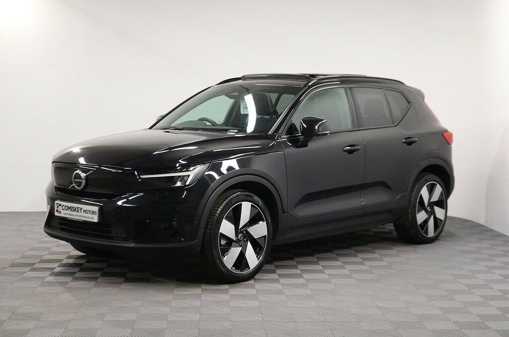 Volvo XC40 Ultimate Black #3