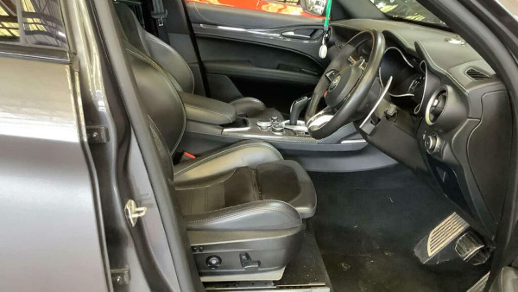 Alfa Romeo Stelvio 2.0 Turbo 280 Veloce  #7