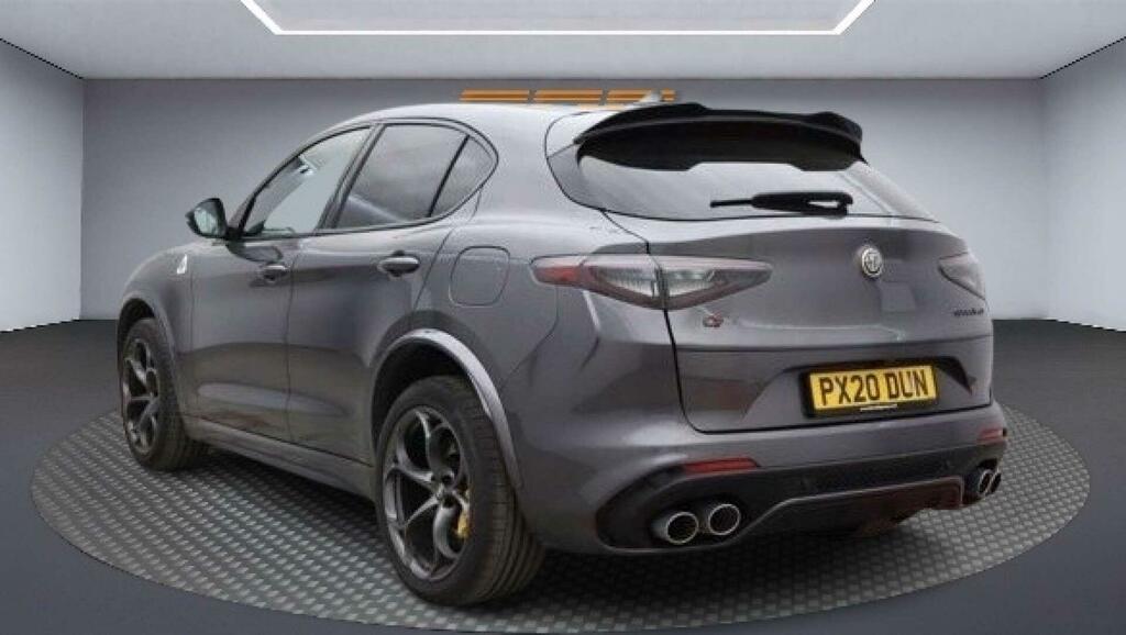 Alfa Romeo Stelvio Quadrifoglio Grey #4