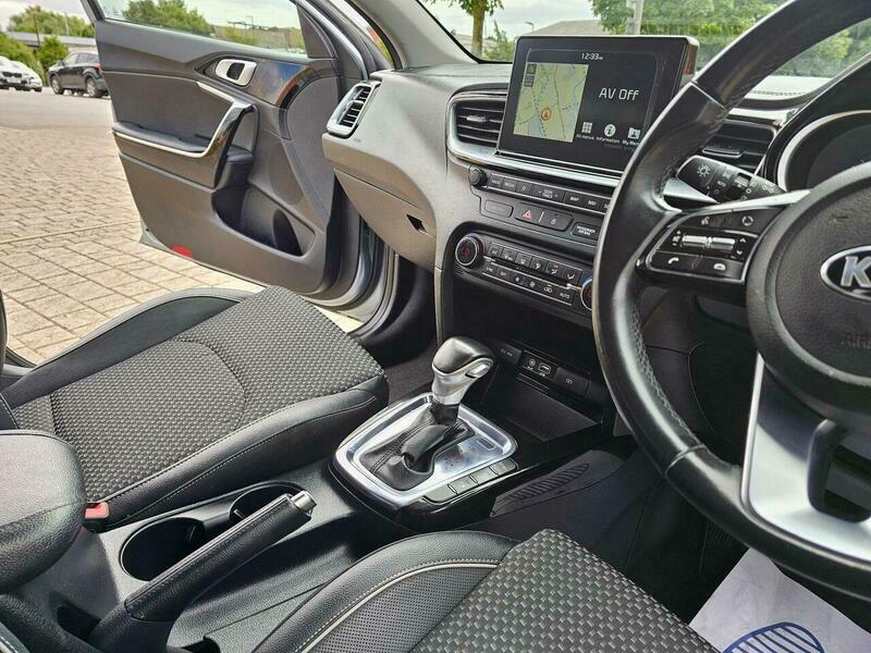 Kia Ceed 1.4 T Gdi 3 Sportswagon Dct Grey #30