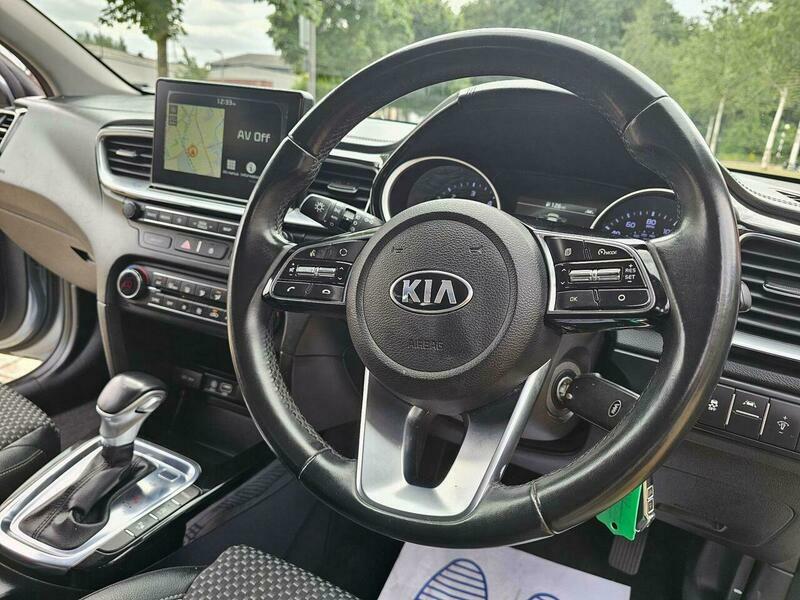 Kia Ceed 1.4 T Gdi 3 Sportswagon Dct Grey #43