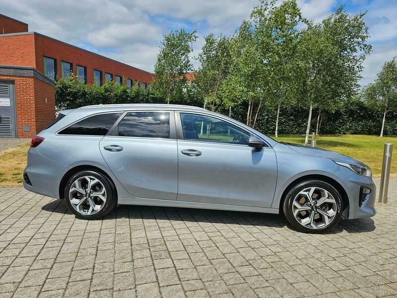 Kia Ceed 1.4 T Gdi 3 Sportswagon Dct Grey #19