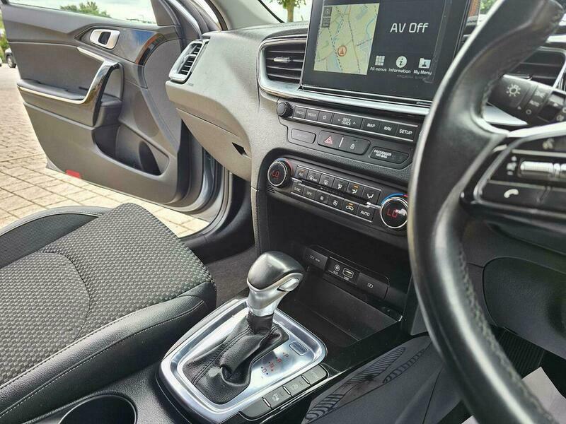 Kia Ceed 1.4 T Gdi 3 Sportswagon Dct Grey #28