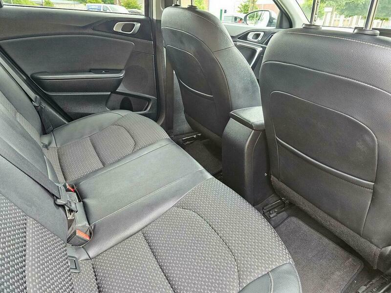 Kia Ceed 1.4 T Gdi 3 Sportswagon Dct Grey #32