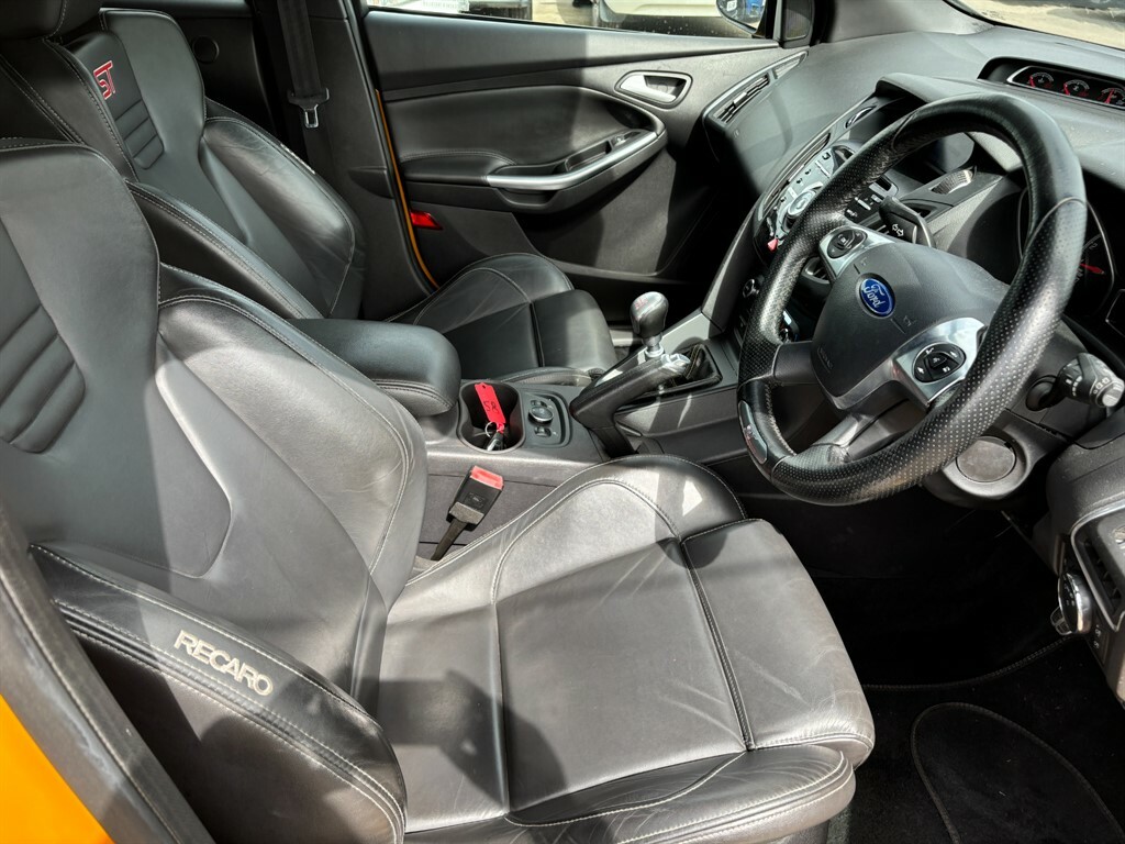 Ford Focus 1.6 Zetec Estate Powershift Euro 5 125 Silver #6
