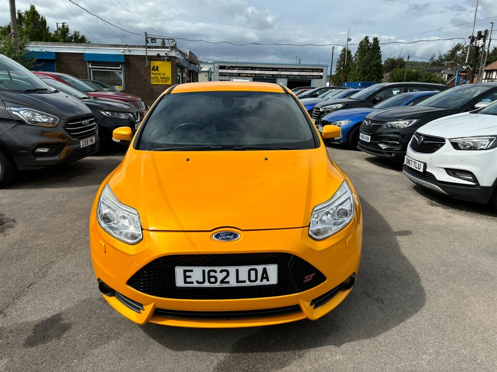 Ford Focus 1.6 Zetec Estate Powershift Euro 5 125 Silver #2