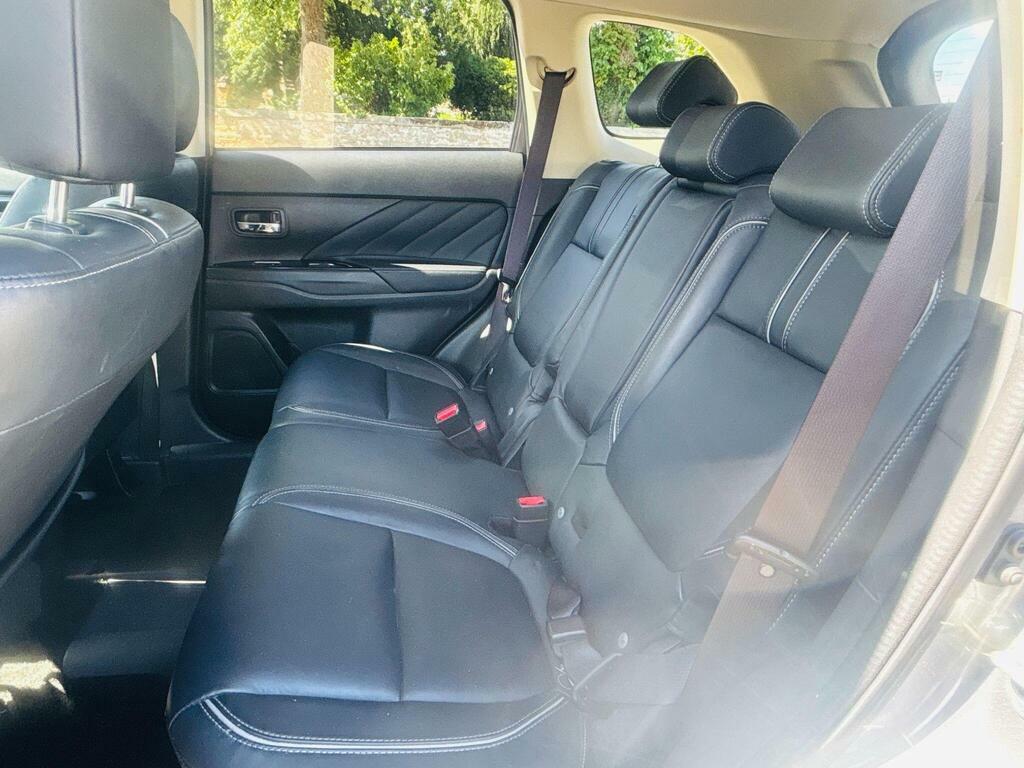 Mitsubishi Outlander Phev 2.4H Twinmotor 13.8Kwh 4H 4Wd  #13