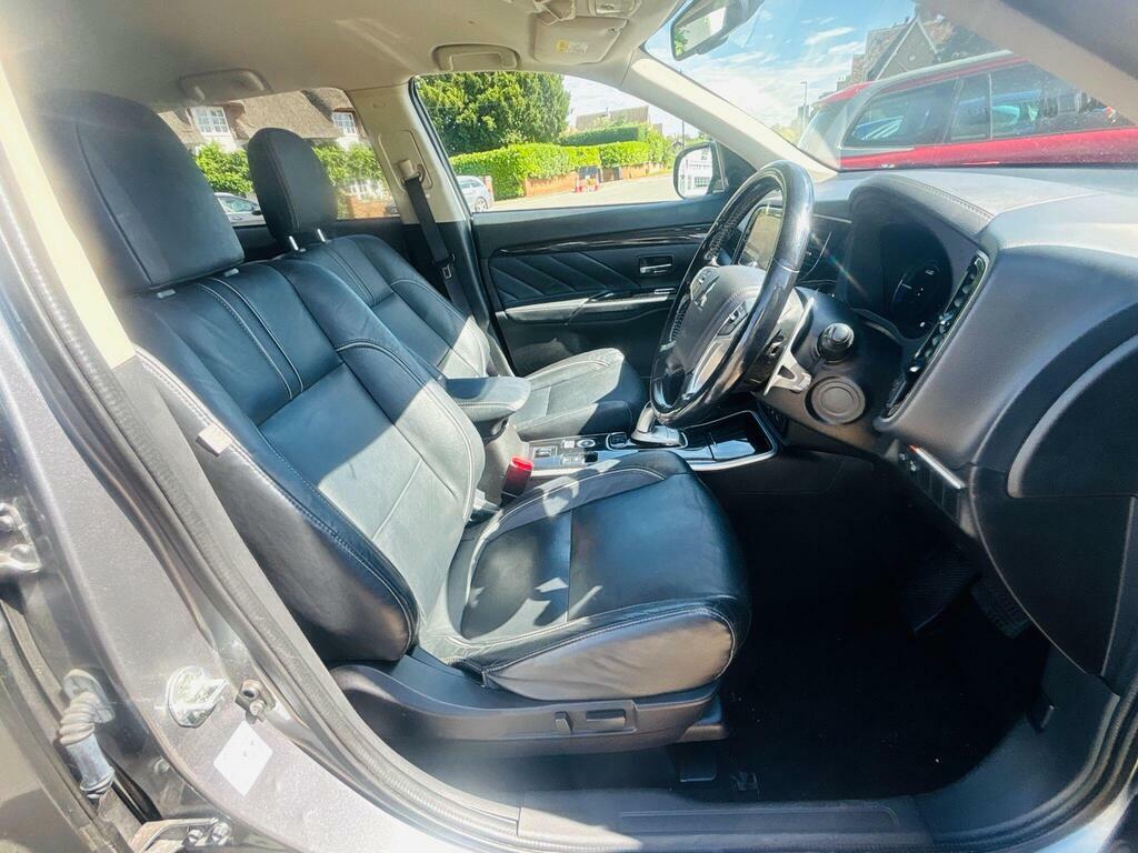 Mitsubishi Outlander Phev 2.4H Twinmotor 13.8Kwh 4H 4Wd  #15