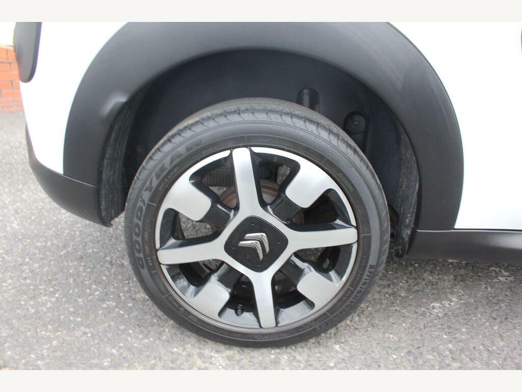 Citroen C4 Cactus 1.2 Puretech Flair Euro 6 White #6