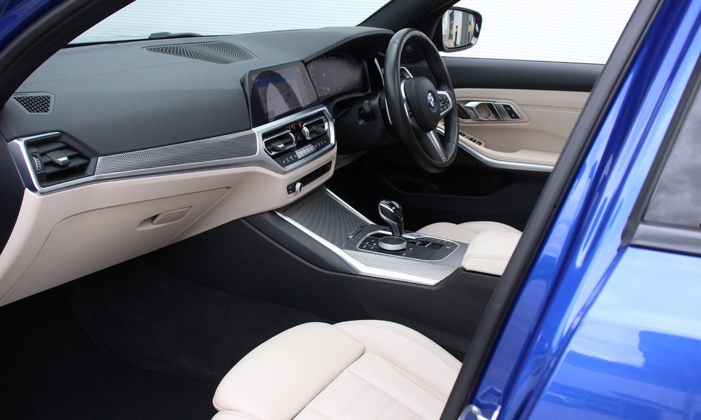 BMW 3 Series Xdrive M Sport Saloon Grey #32