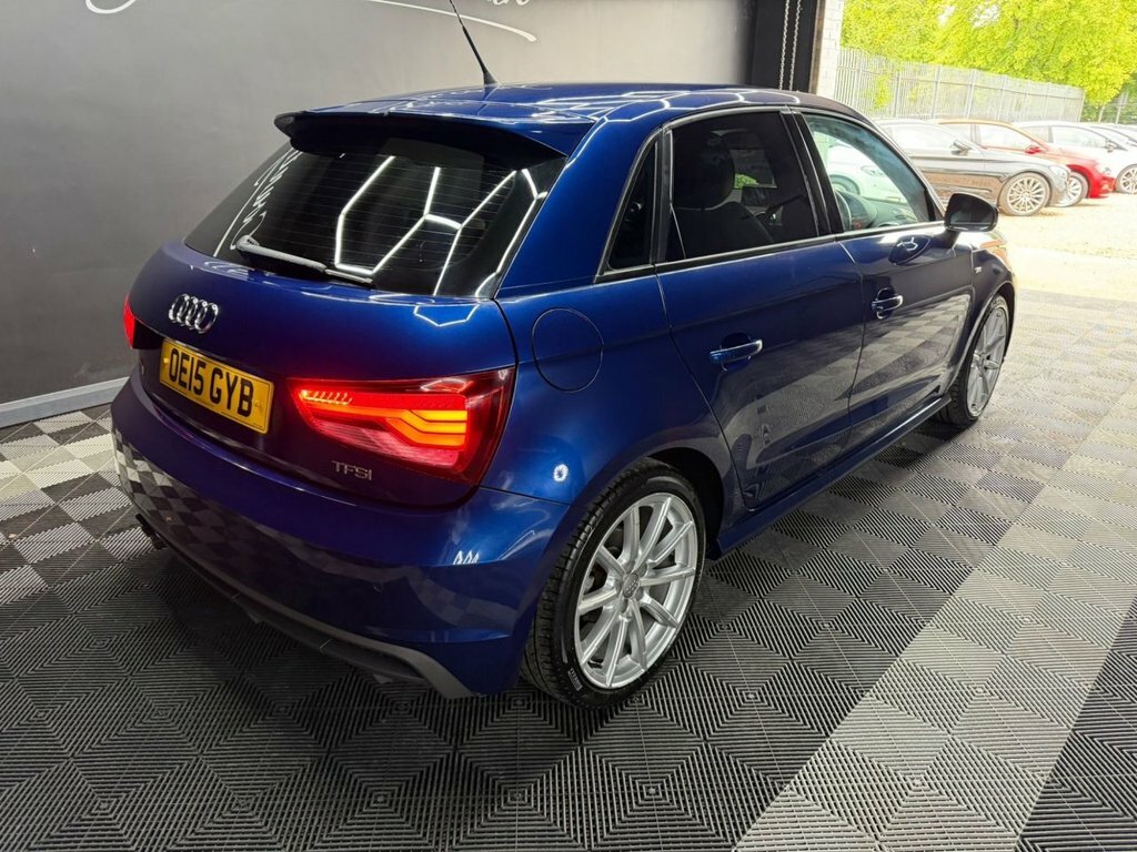 Audi A1 1.4 Tfsi Cod S Line Sportback Euro 6 Ss OE15GYB Blue #4