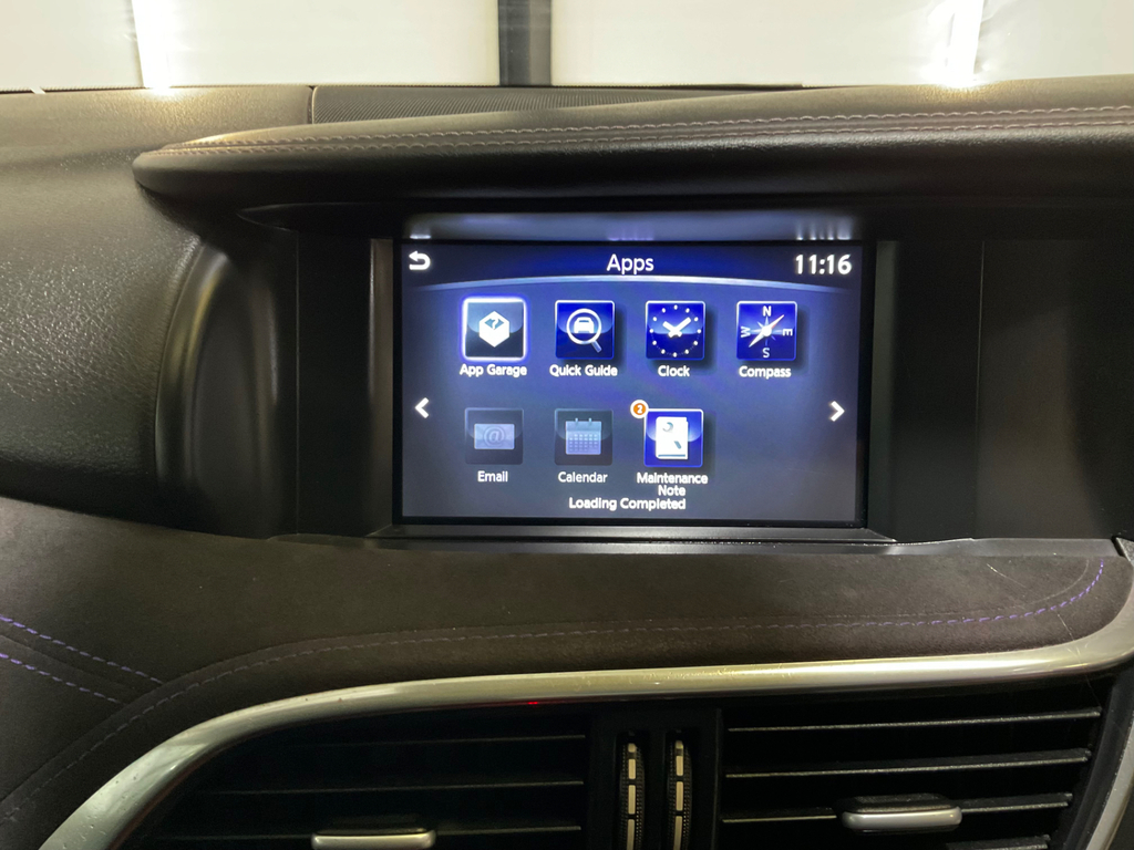 Infiniti Q30 Sport Black #15