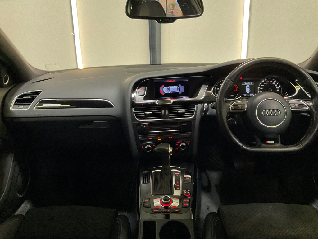Audi A4 Avant Avant 2.0 Tdi Black Edition Euro 5 Ss Red #11