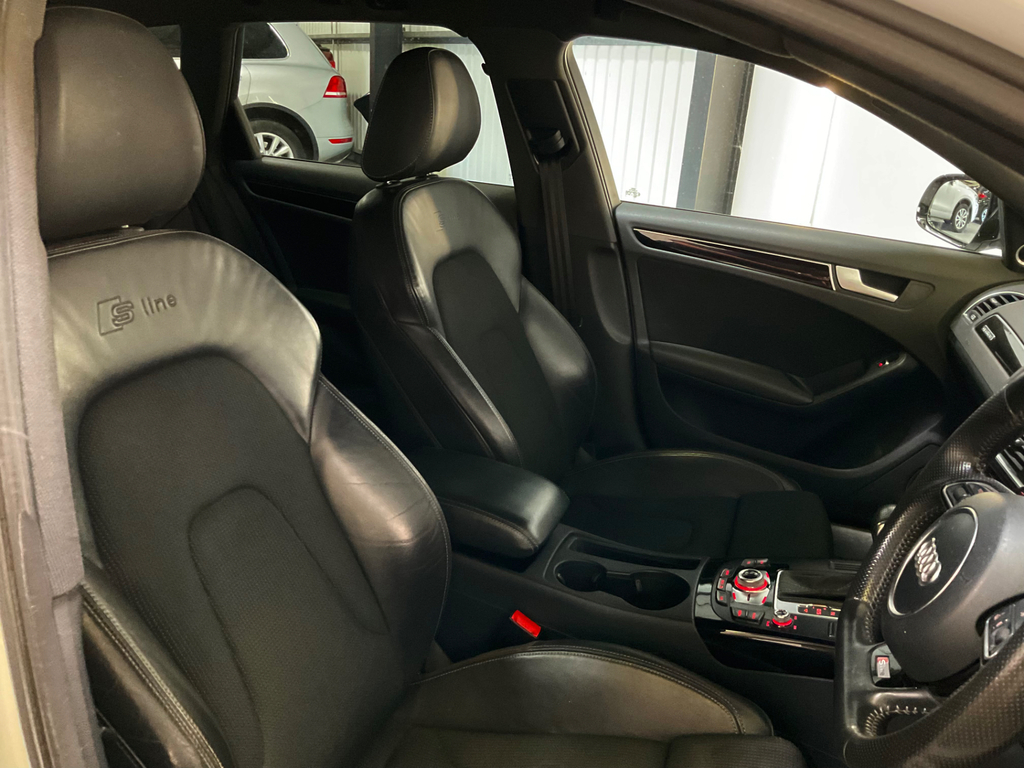 Audi A4 Avant Avant 2.0 Tdi Black Edition Euro 5 Ss Red #20