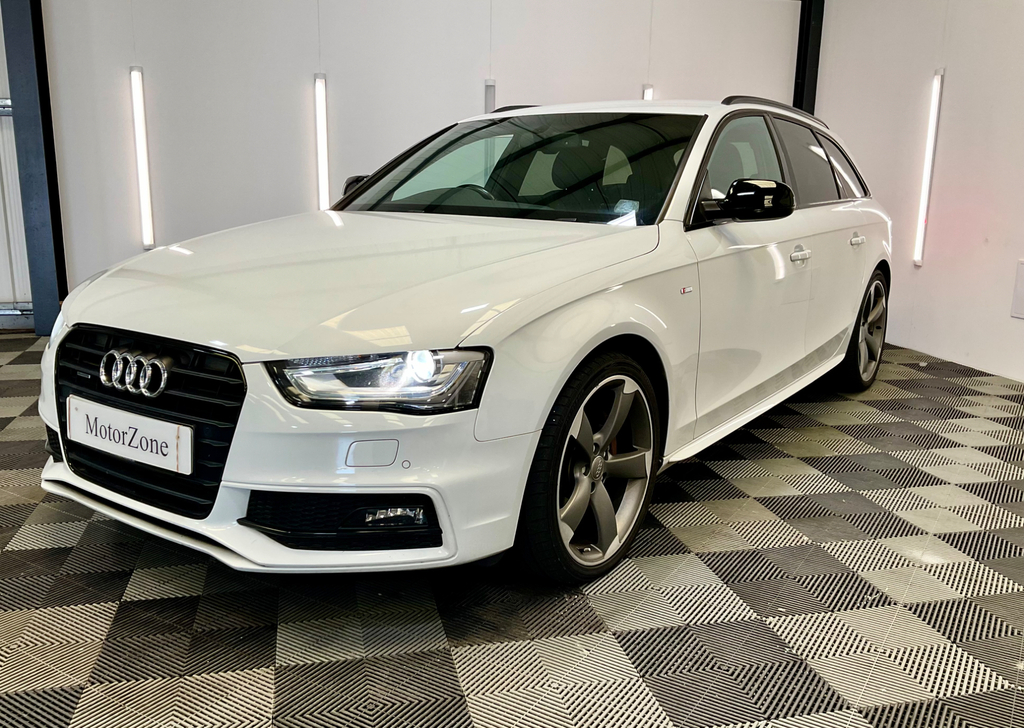 Audi A4 Avant Avant 2.0 Tdi Black Edition Euro 5 Ss Red #31