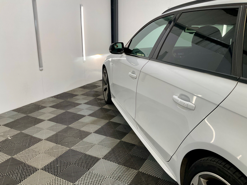 Audi A4 Avant Avant 2.0 Tdi Black Edition Euro 5 Ss Red #26