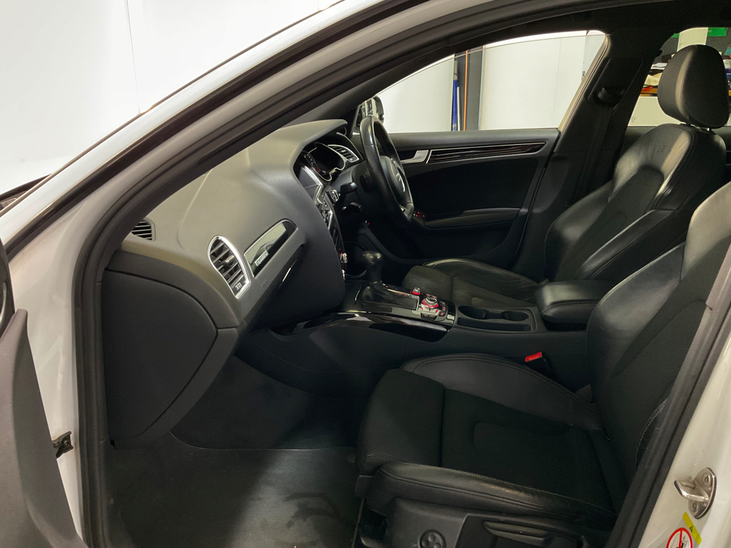 Audi A4 Avant Avant 2.0 Tdi Black Edition Euro 5 Ss Red #9