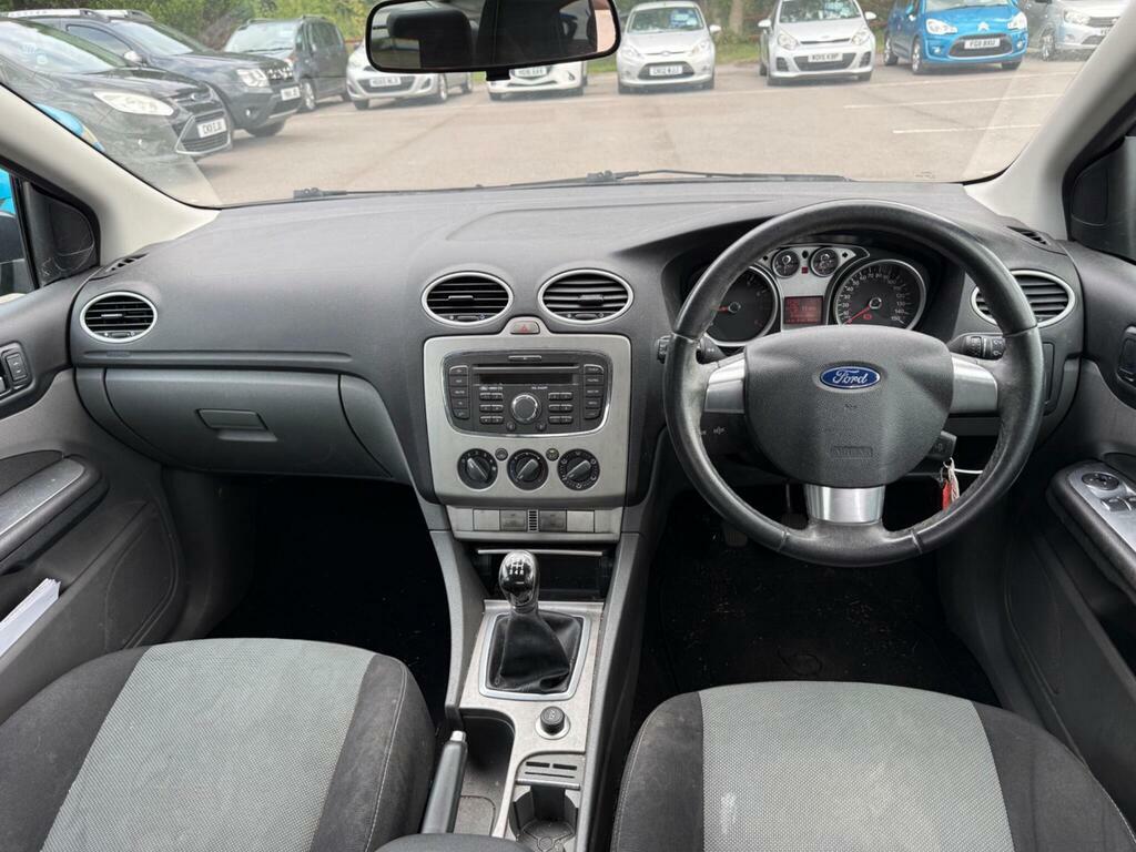 Ford Focus 2.0 Titanium Silver Estate U983 Silver #10