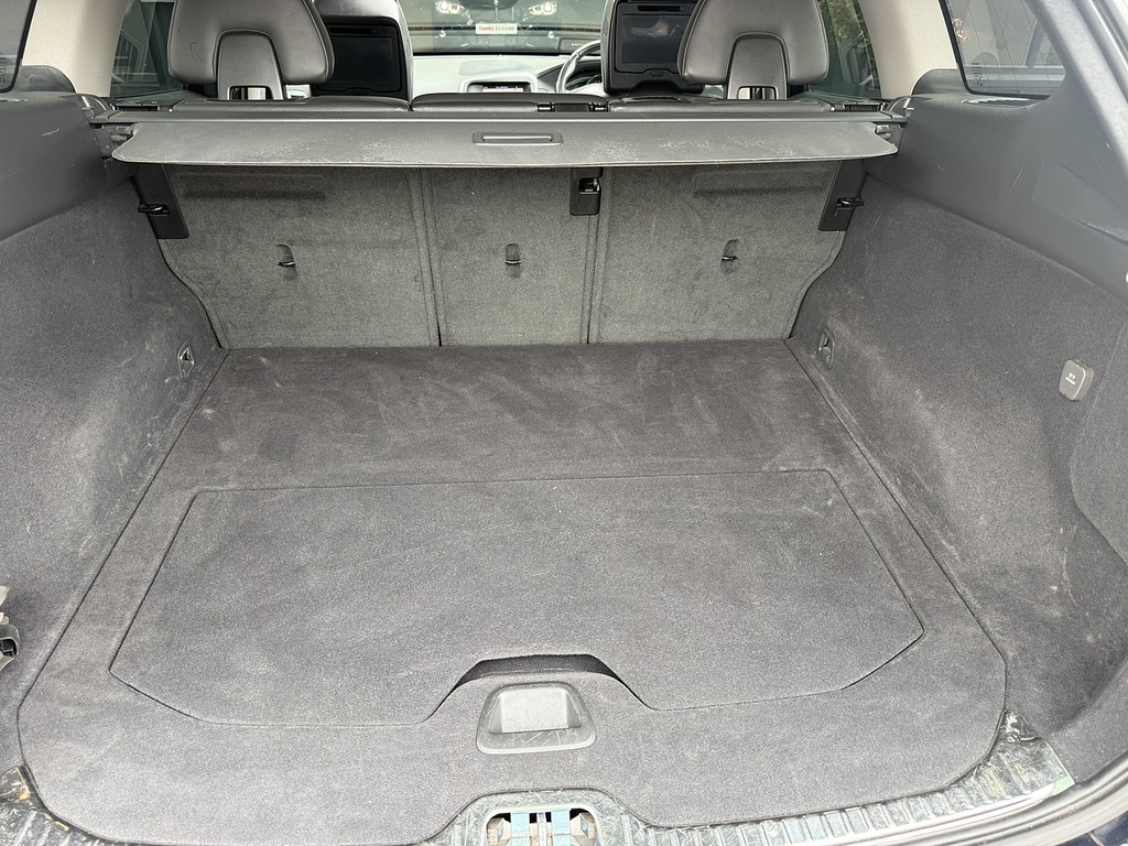 Volvo XC60 2.0 B5p 250 R Design Geartronic  #22